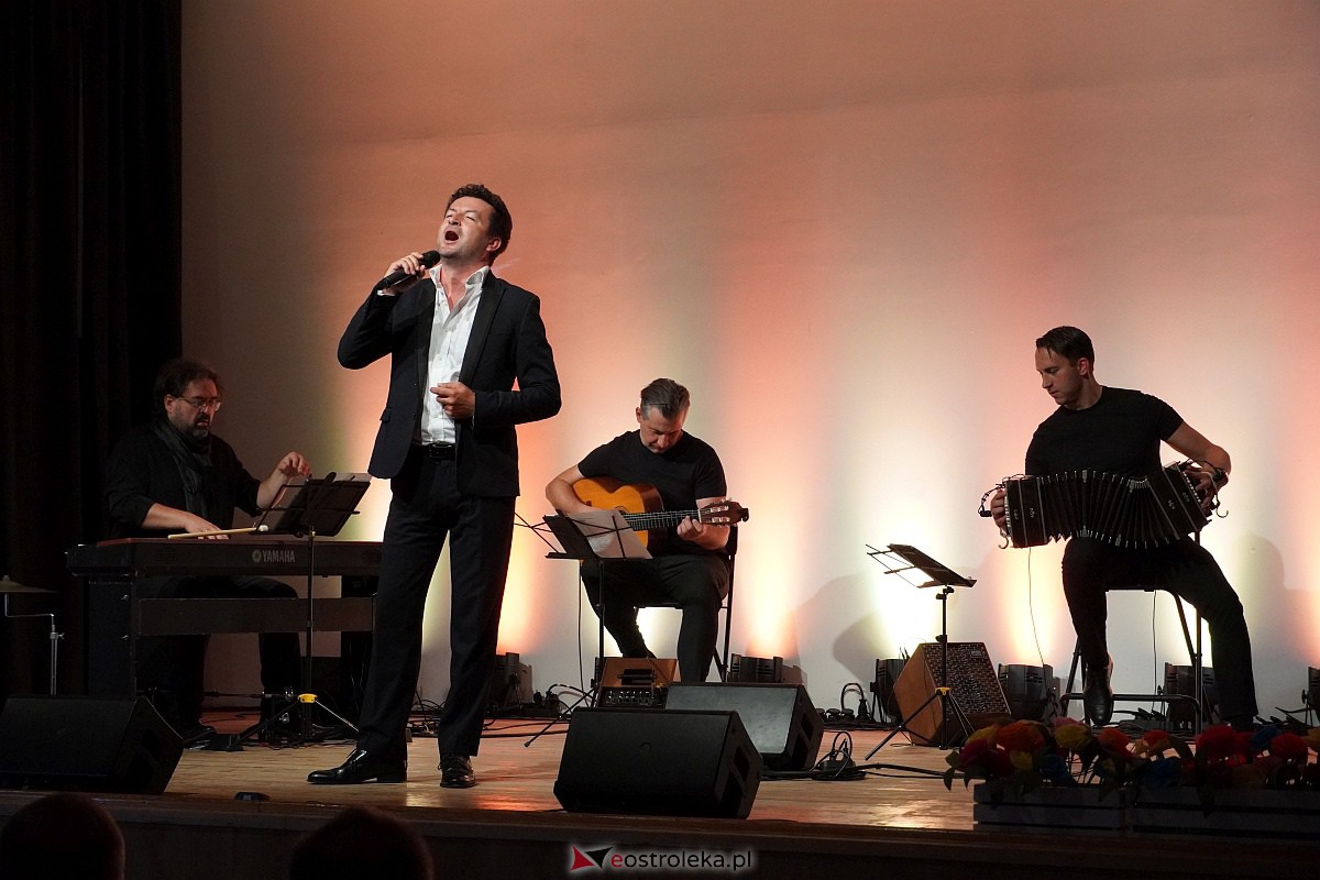 Ostrołęckie Operalia: Koncert w klimatach południa w Lelisie [2.09.2023] - zdjęcie #1 - eOstroleka.pl