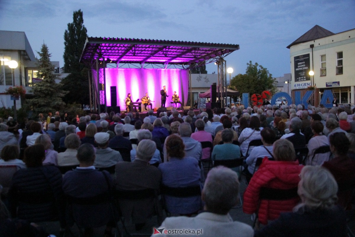 VIII Festiwal Muzyczny Ostrołęckie Operalia - Muzyka Południa, koncert na Placu Wolności w Ostrołęce [02.09.2023] - zdjęcie #2 - eOstroleka.pl