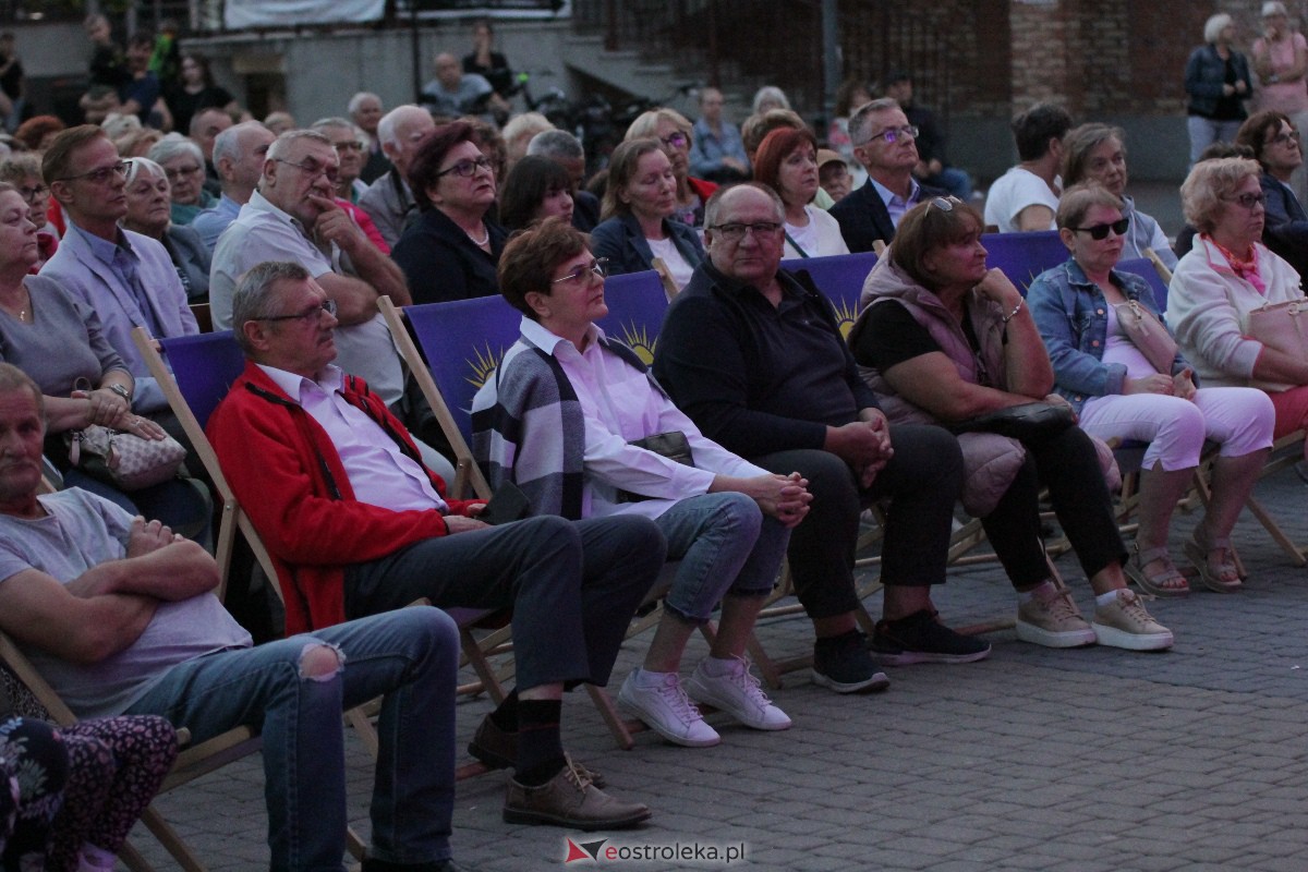 VIII Festiwal Muzyczny Ostrołęckie Operalia - Muzyka Południa, koncert na Placu Wolności w Ostrołęce [02.09.2023] - zdjęcie #52 - eOstroleka.pl