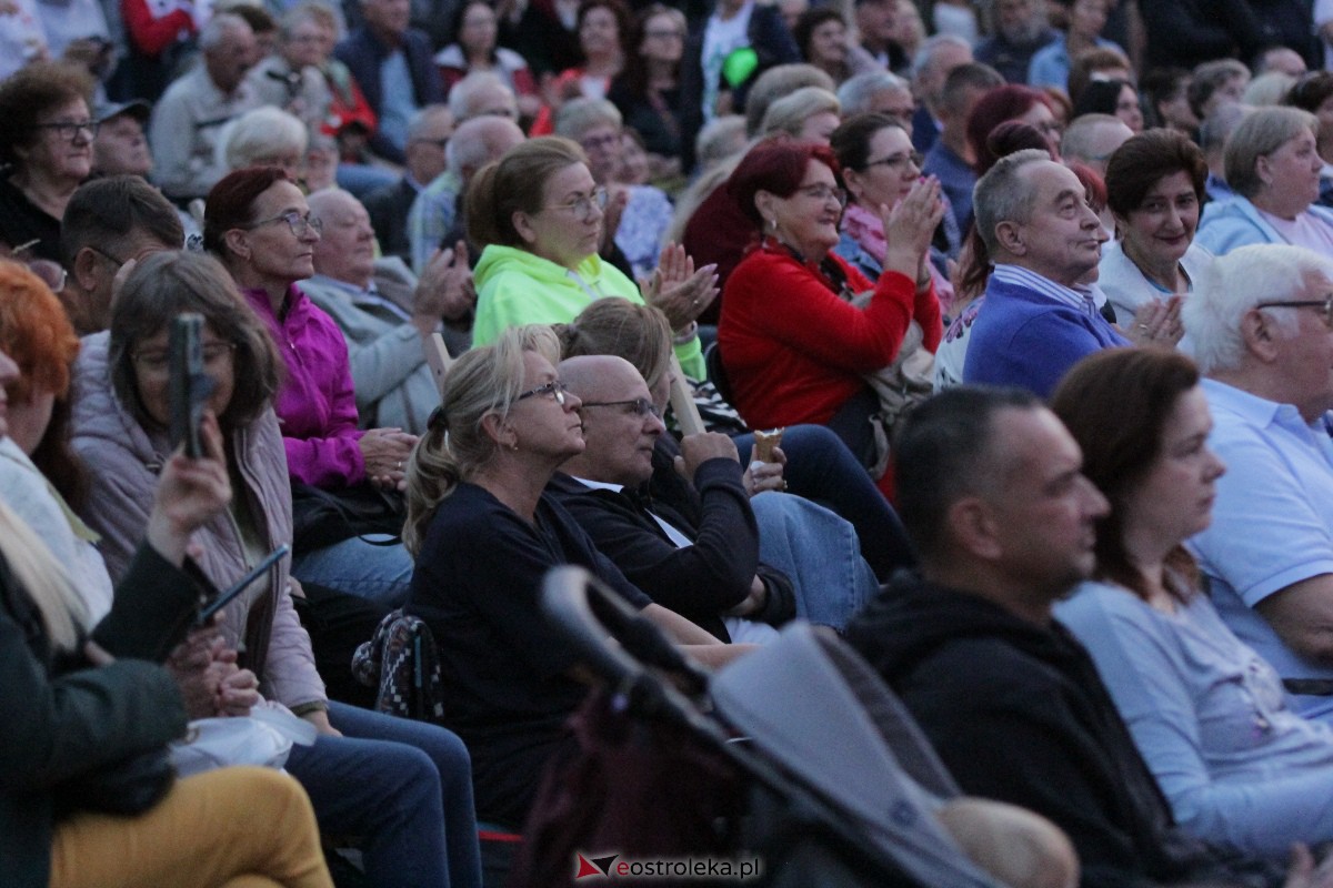 VIII Festiwal Muzyczny Ostrołęckie Operalia - Muzyka Południa, koncert na Placu Wolności w Ostrołęce [02.09.2023] - zdjęcie #60 - eOstroleka.pl