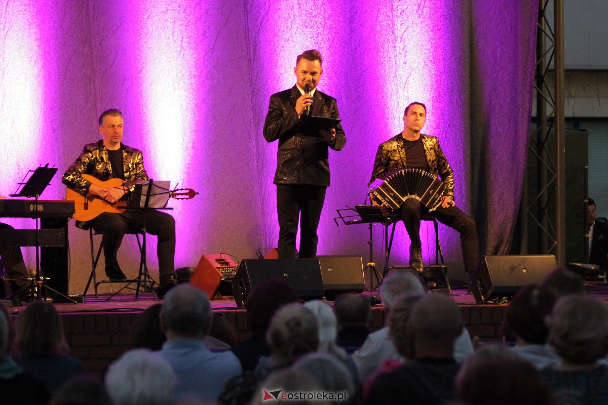 VIII Festiwal Muzyczny Ostrołęckie Operalia - Muzyka Południa, koncert na Placu Wolności w Ostrołęce [02.09.2023] - zdjęcie #4 - eOstroleka.pl
