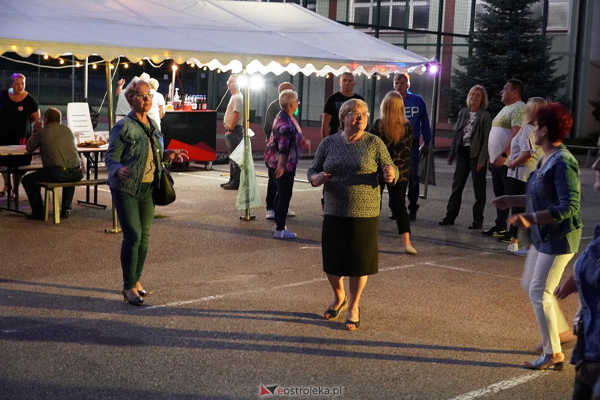 Lelis. Potańcówka wiejska w ramach cyklu #WeWsiObok  [2.09.2023] - zdjęcie #28 - eOstroleka.pl