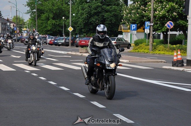 4 Zlot Motocyklowy - parada (21.05.2011) - zdjęcie #39 - eOstroleka.pl