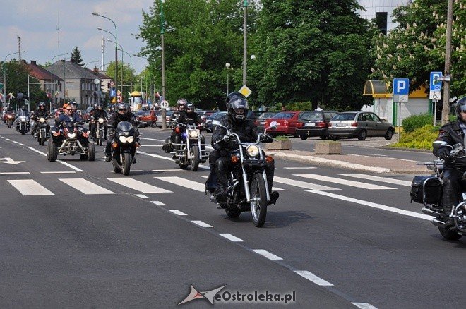 4 Zlot Motocyklowy - parada (21.05.2011) - zdjęcie #37 - eOstroleka.pl