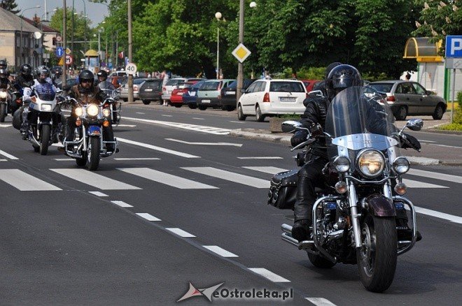 4 Zlot Motocyklowy - parada (21.05.2011) - zdjęcie #32 - eOstroleka.pl