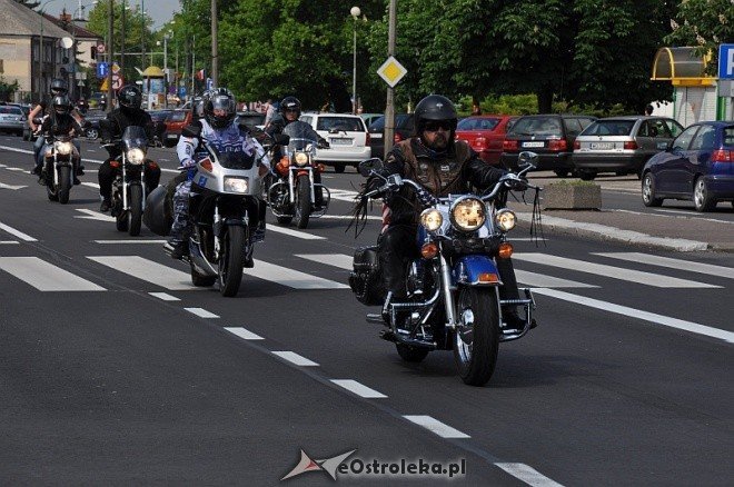 4 Zlot Motocyklowy - parada (21.05.2011) - zdjęcie #31 - eOstroleka.pl