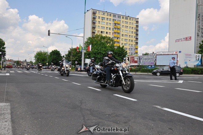 4 Zlot Motocyklowy - parada (21.05.2011) - zdjęcie #15 - eOstroleka.pl