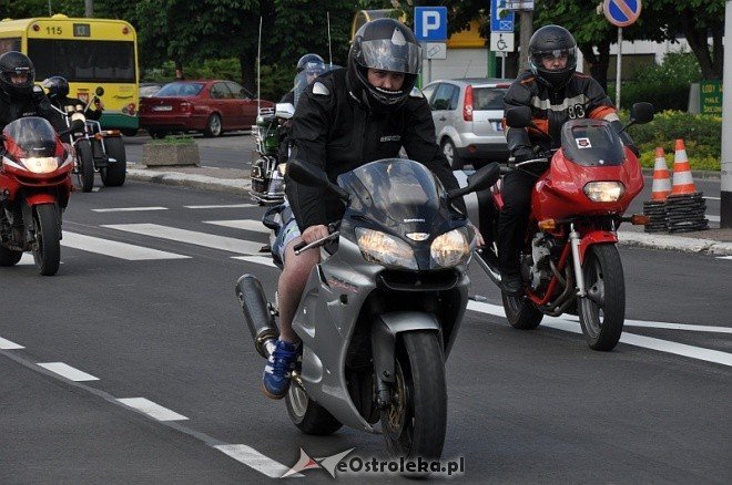 4 Zlot Motocyklowy - parada (21.05.2011) - zdjęcie #4 - eOstroleka.pl