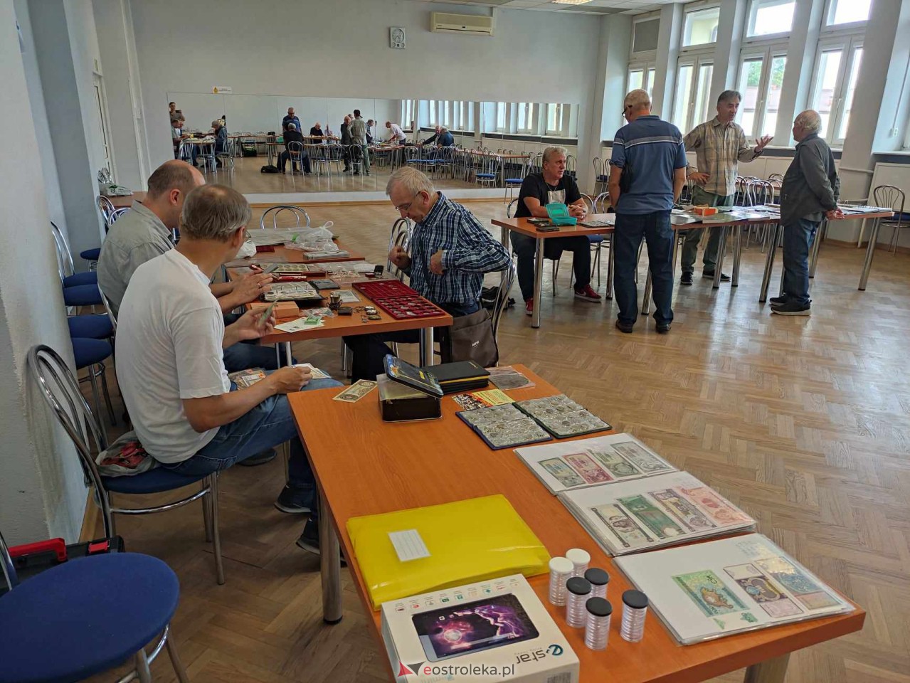 Co po wakacjach słychać u ostrołęckich kolekcjonerów? Zaglądamy na ich giełdę [3.09.2023] - zdjęcie #6 - eOstroleka.pl