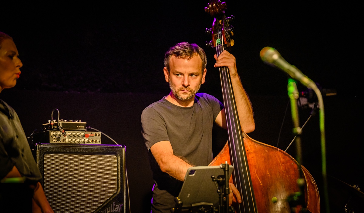 Anna Maria Jopek w Multimedialnym Centrum Natura [02.09.2023] - zdjęcie #27 - eOstroleka.pl