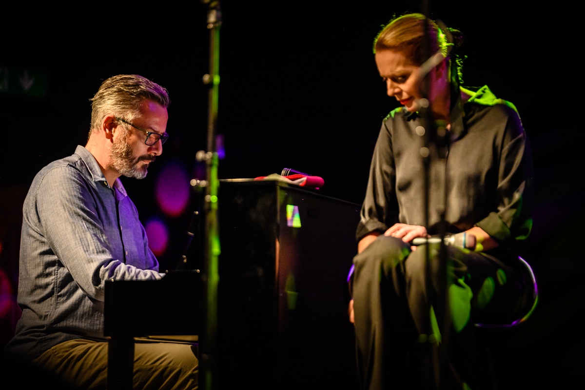 Anna Maria Jopek w Multimedialnym Centrum Natura [02.09.2023] - zdjęcie #17 - eOstroleka.pl