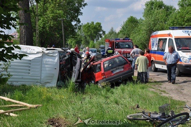 Wypadek w Tobolicach (21.05.2011) - zdjęcie #7 - eOstroleka.pl