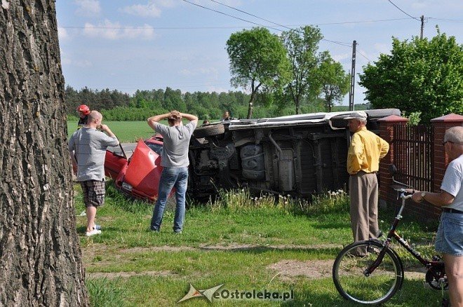 Wypadek w Tobolicach (21.05.2011) - zdjęcie #15 - eOstroleka.pl