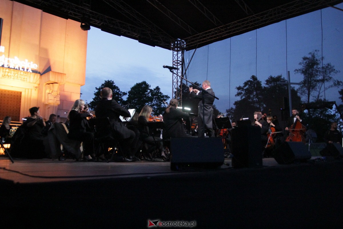 VIII Festiwal Muzyczny Ostrołęckie Operalia - Muzyka Południa, koncert finałowy na Fortach Bema [03.09.2023] - zdjęcie #2 - eOstroleka.pl
