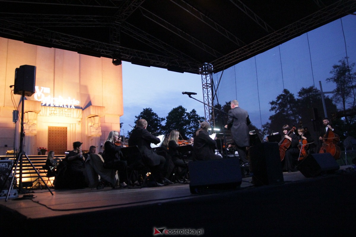 VIII Festiwal Muzyczny Ostrołęckie Operalia - Muzyka Południa, koncert finałowy na Fortach Bema [03.09.2023] - zdjęcie #1 - eOstroleka.pl
