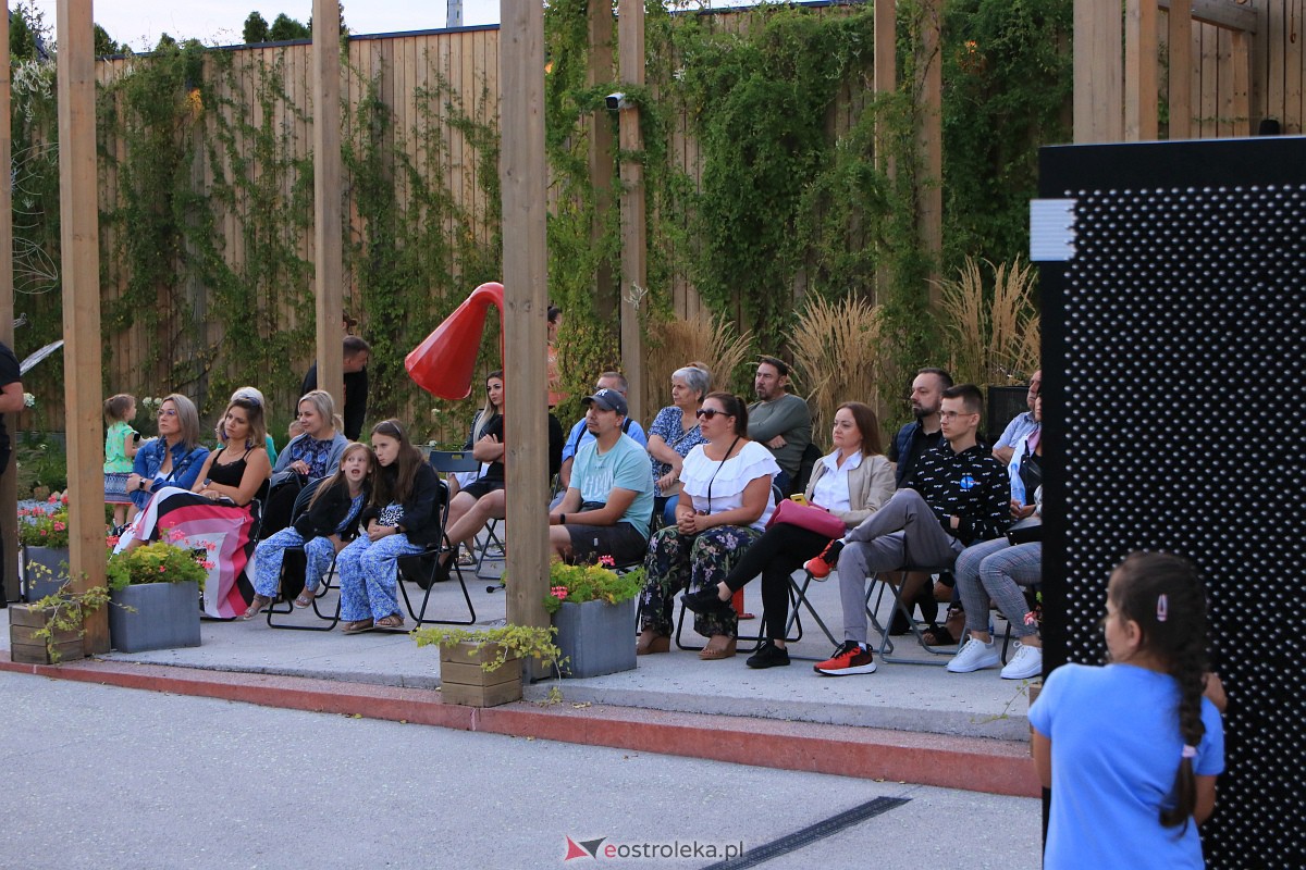 Muzyczne Lato w tężni - The Orchestrose [03.09.2023] - zdjęcie #5 - eOstroleka.pl