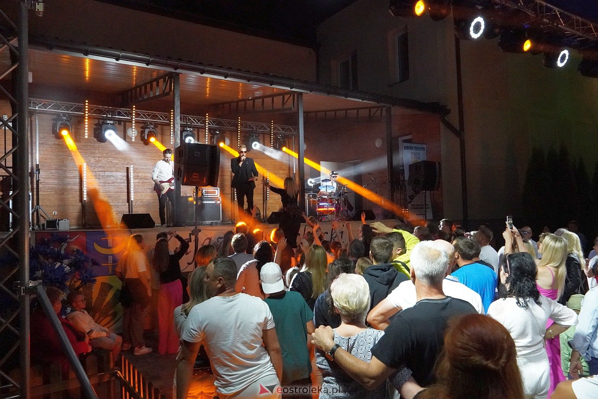 Zabawa dożynkowa w Troszynie. Wśród gwiazd News i Mejk [3.09.2023] - zdjęcie #127 - eOstroleka.pl