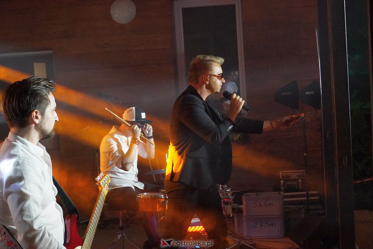 Zabawa dożynkowa w Troszynie. Wśród gwiazd News i Mejk [3.09.2023] - zdjęcie #100 - eOstroleka.pl