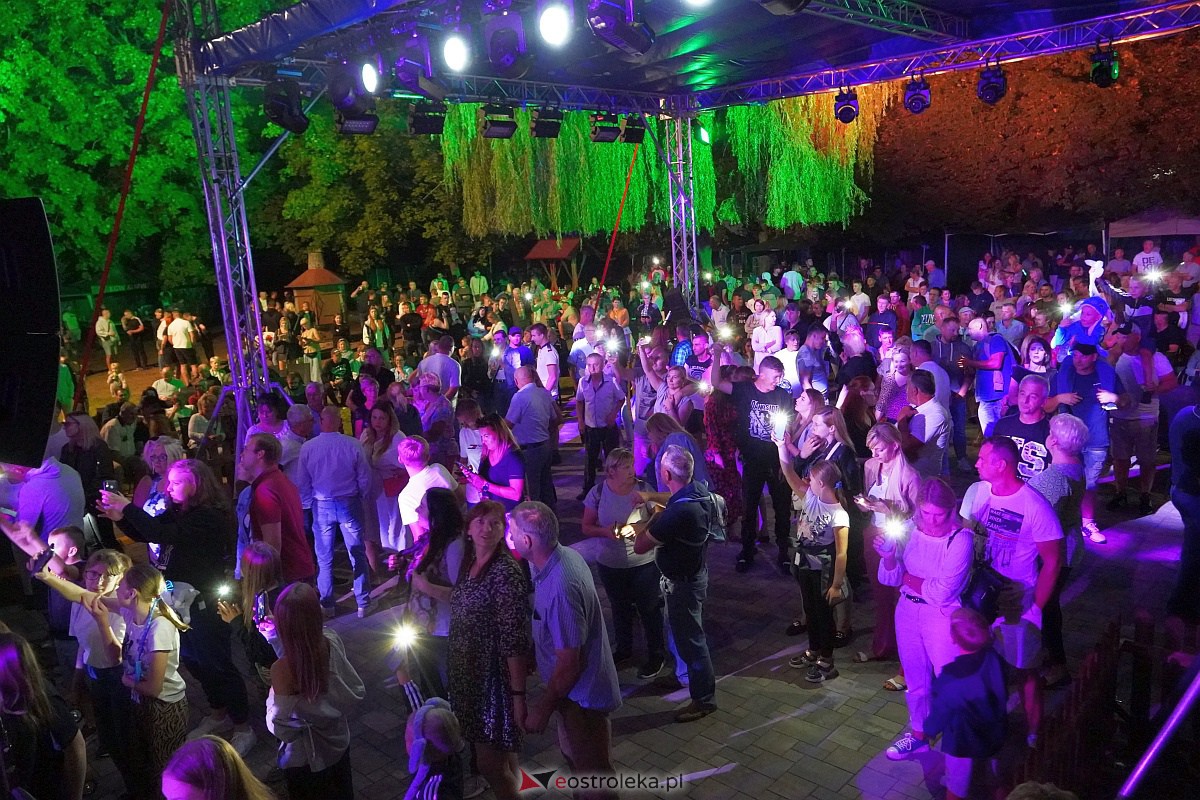 Zabawa dożynkowa w Troszynie. Wśród gwiazd News i Mejk [3.09.2023] - zdjęcie #91 - eOstroleka.pl