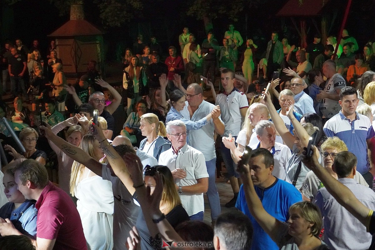 Zabawa dożynkowa w Troszynie. Wśród gwiazd News i Mejk [3.09.2023] - zdjęcie #78 - eOstroleka.pl