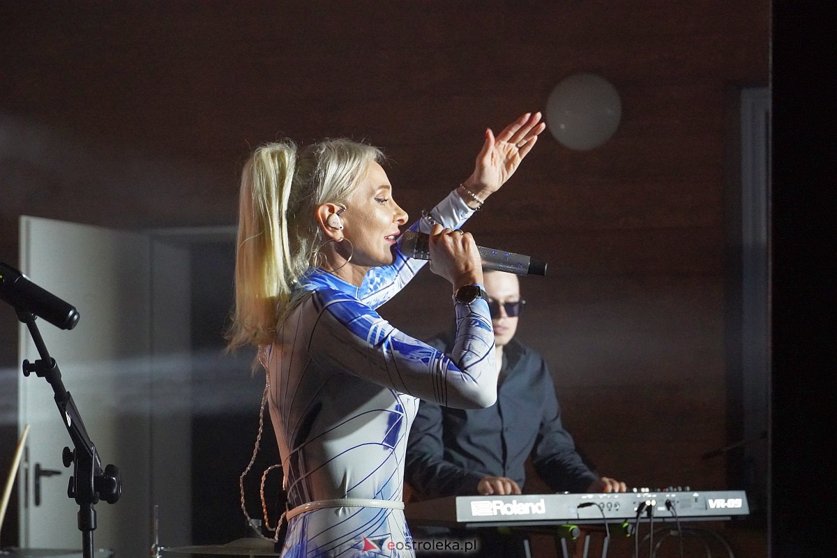 Zabawa dożynkowa w Troszynie. Wśród gwiazd News i Mejk [3.09.2023] - zdjęcie #70 - eOstroleka.pl