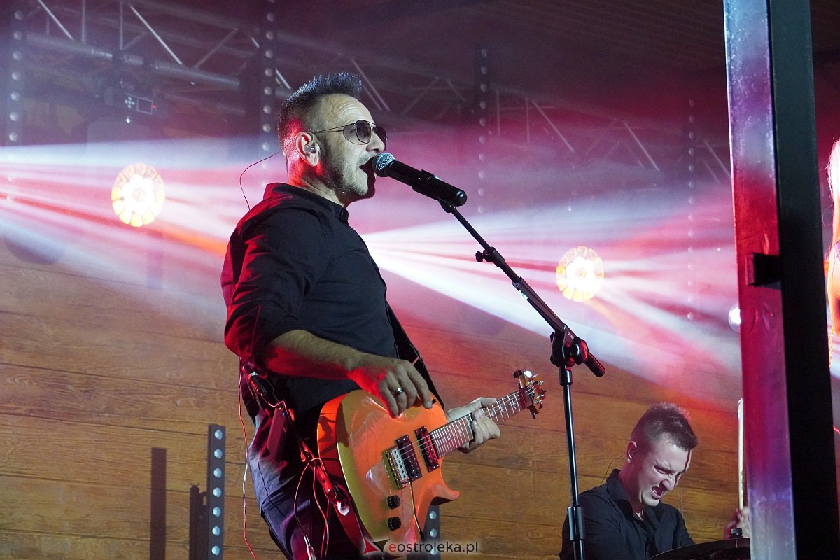 Zabawa dożynkowa w Troszynie. Wśród gwiazd News i Mejk [3.09.2023] - zdjęcie #48 - eOstroleka.pl