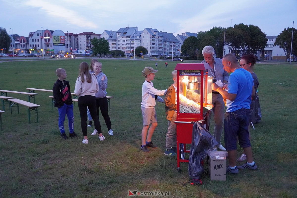 Filmowe Pożegnanie Lata. SHREK FOREVER na placu przy Galerii Bursztynowej [3.09.2023] - zdjęcie #21 - eOstroleka.pl