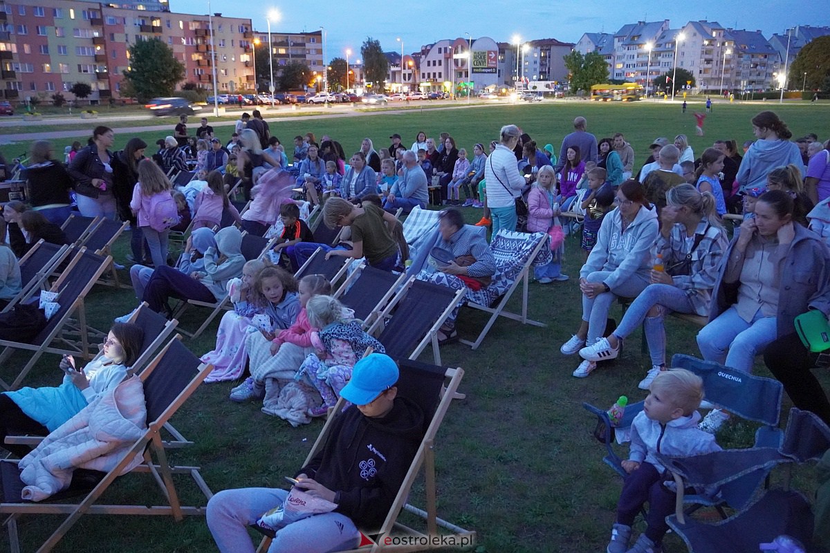 Filmowe Pożegnanie Lata. SHREK FOREVER na placu przy Galerii Bursztynowej [3.09.2023] - zdjęcie #9 - eOstroleka.pl