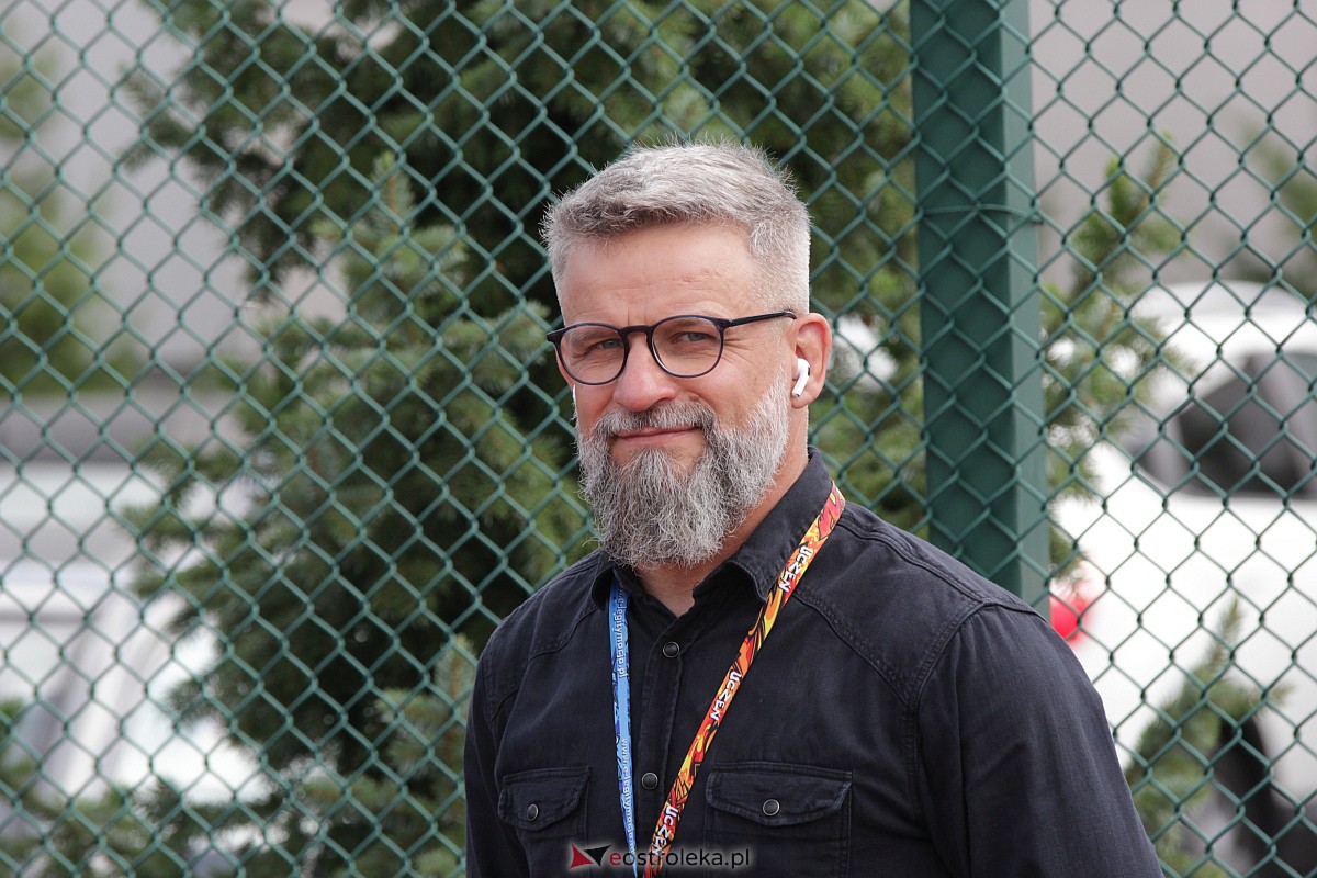 Rozpoczęcie roku szkolnego w Szkole Podstawowej nr 5 w Ostrołęce [04.09.2023] - zdjęcie #66 - eOstroleka.pl