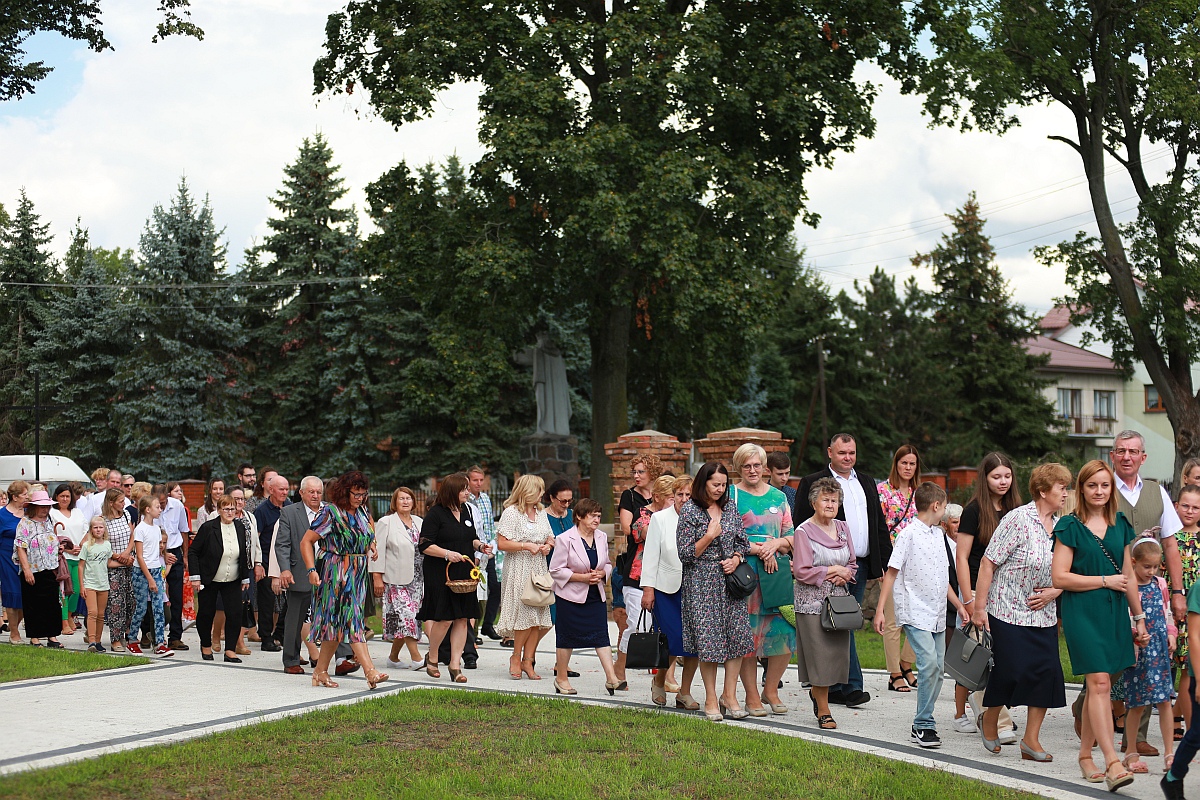 Jubileusz 50-lecia Szkoły Podstawowej w Goworowie [03.09.2023] - zdjęcie #125 - eOstroleka.pl