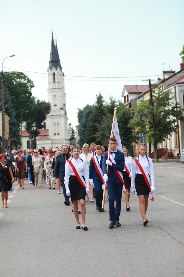 Jubileusz 50-lecia Szkoły Podstawowej w Goworowie [03.09.2023] - zdjęcie #119 - eOstroleka.pl