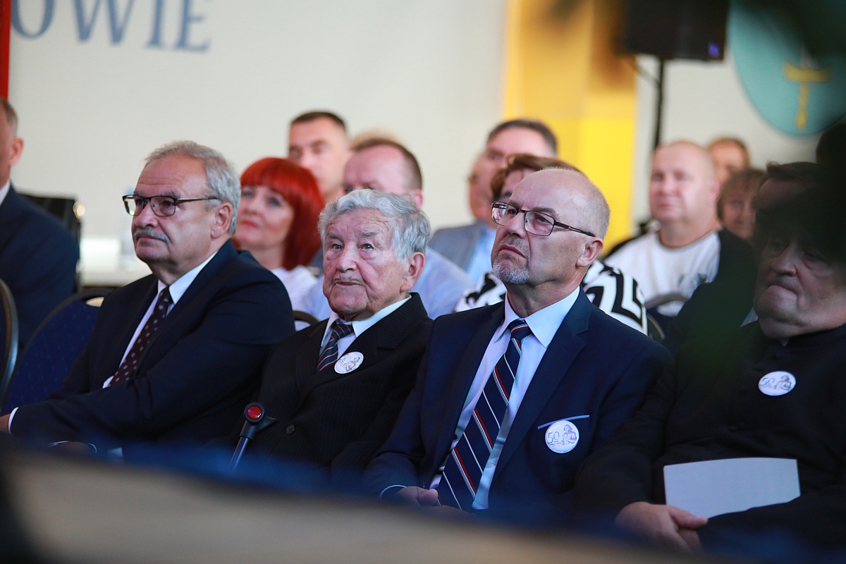 Jubileusz 50-lecia Szkoły Podstawowej w Goworowie [03.09.2023] - zdjęcie #97 - eOstroleka.pl
