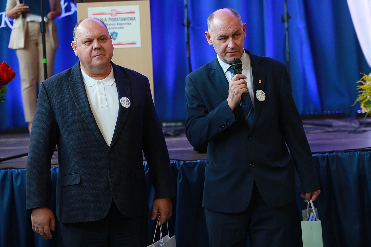 Jubileusz 50-lecia Szkoły Podstawowej w Goworowie [03.09.2023] - zdjęcie #79 - eOstroleka.pl