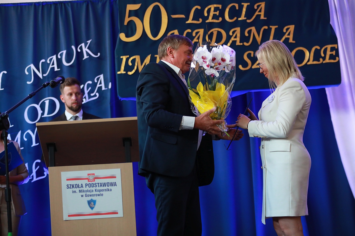 Jubileusz 50-lecia Szkoły Podstawowej w Goworowie [03.09.2023] - zdjęcie #64 - eOstroleka.pl