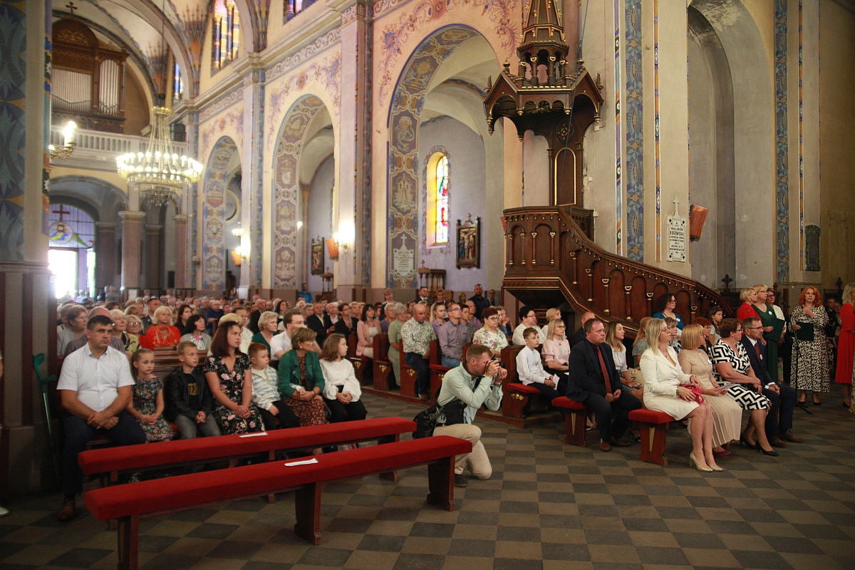 Jubileusz 50-lecia Szkoły Podstawowej w Goworowie [03.09.2023] - zdjęcie #49 - eOstroleka.pl