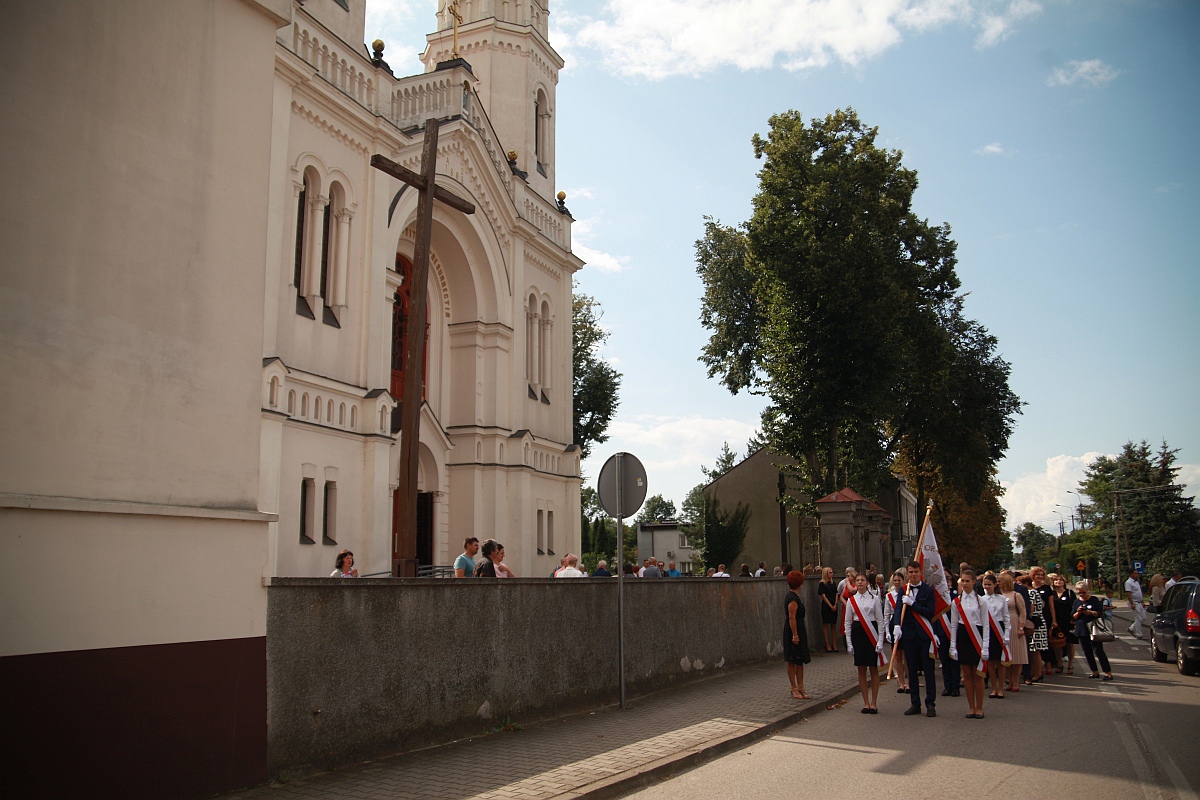 Jubileusz 50-lecia Szkoły Podstawowej w Goworowie [03.09.2023] - zdjęcie #25 - eOstroleka.pl