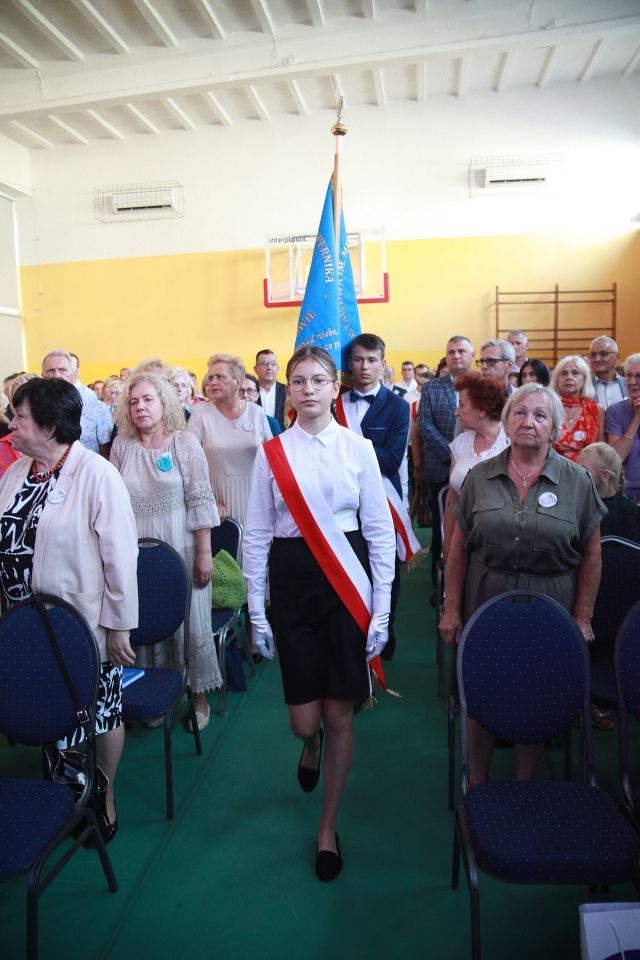 Jubileusz 50-lecia Szkoły Podstawowej w Goworowie [03.09.2023] - zdjęcie #9 - eOstroleka.pl