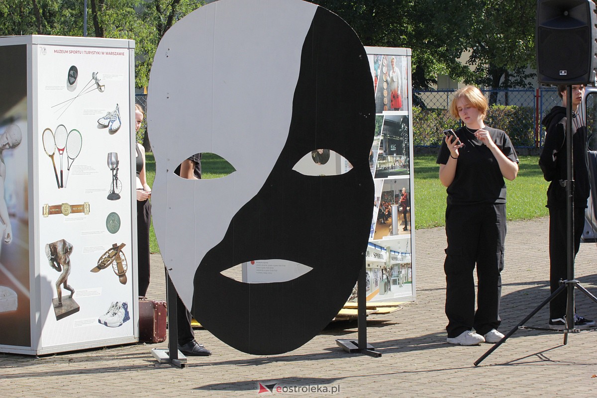 InQbator 2023. Akcja Duża Przerwa w I LO [05.09.2023] - zdjęcie #64 - eOstroleka.pl