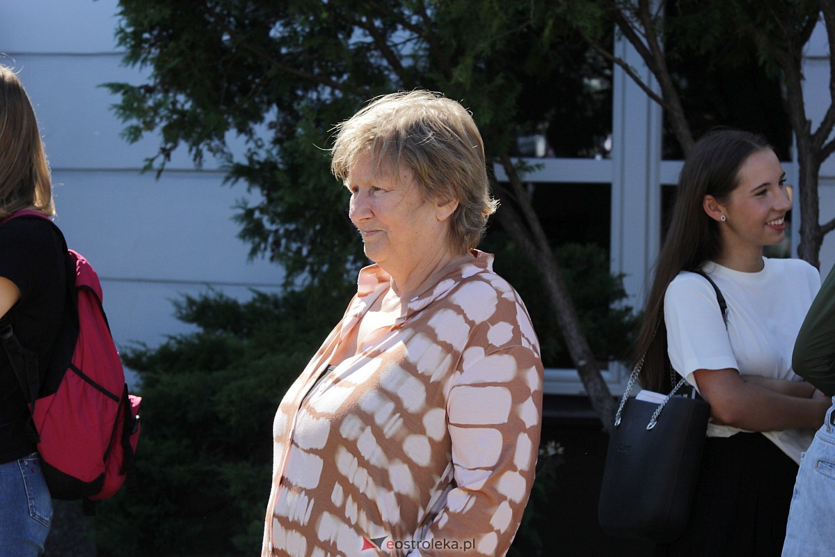 InQbator 2023. Akcja Duża Przerwa w I LO [05.09.2023] - zdjęcie #55 - eOstroleka.pl