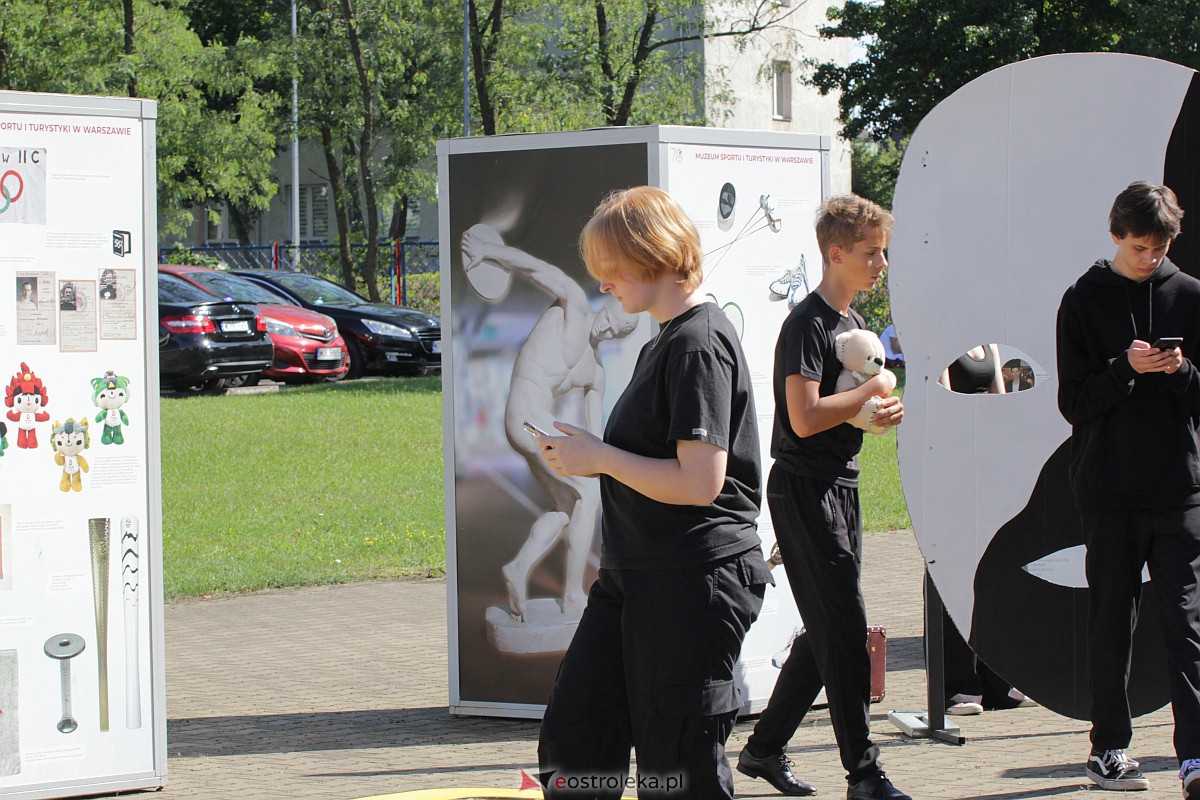 InQbator 2023. Akcja Duża Przerwa w I LO [05.09.2023] - zdjęcie #37 - eOstroleka.pl