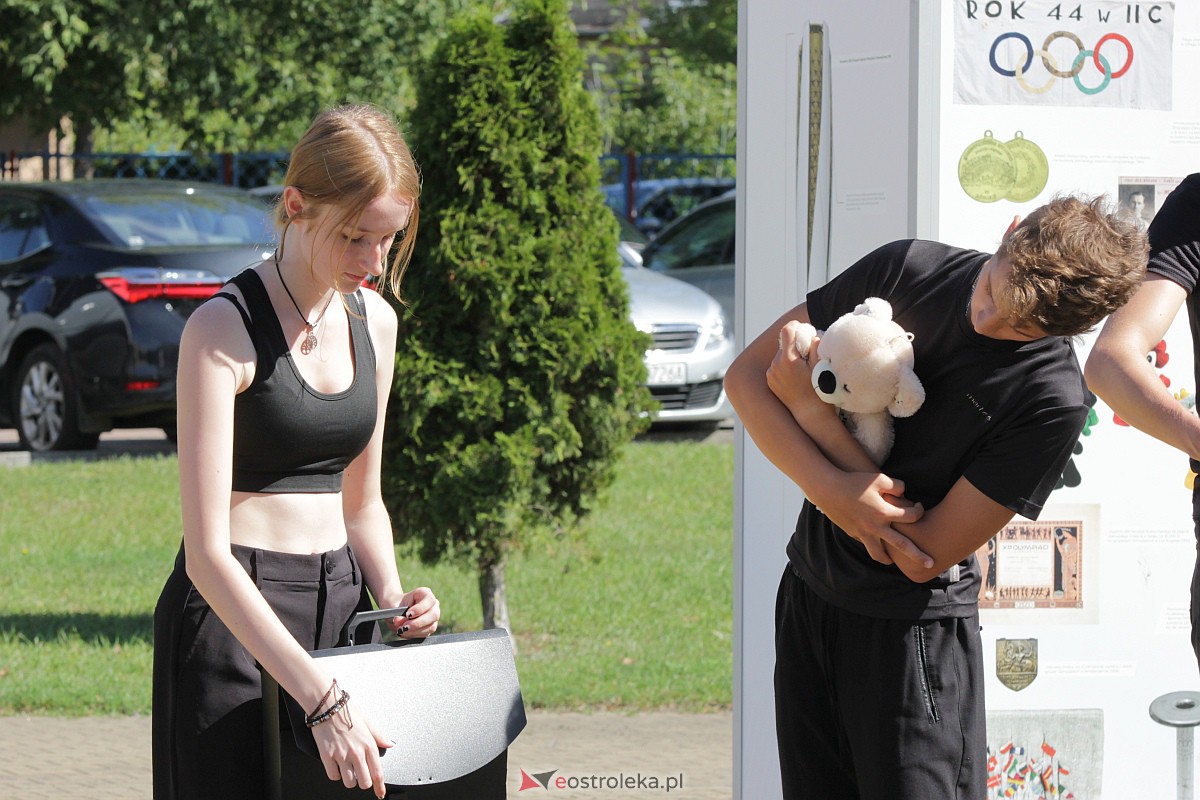 InQbator 2023. Akcja Duża Przerwa w I LO [05.09.2023] - zdjęcie #19 - eOstroleka.pl