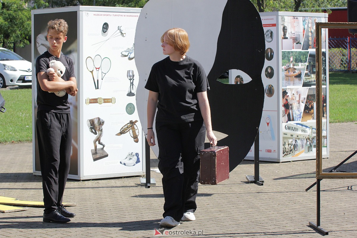 InQbator 2023. Akcja Duża Przerwa w I LO [05.09.2023] - zdjęcie #17 - eOstroleka.pl