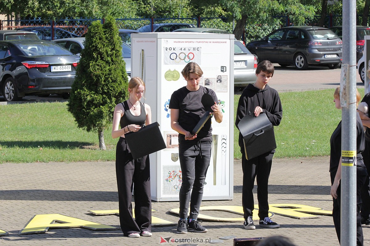 InQbator 2023. Akcja Duża Przerwa w I LO [05.09.2023] - zdjęcie #10 - eOstroleka.pl