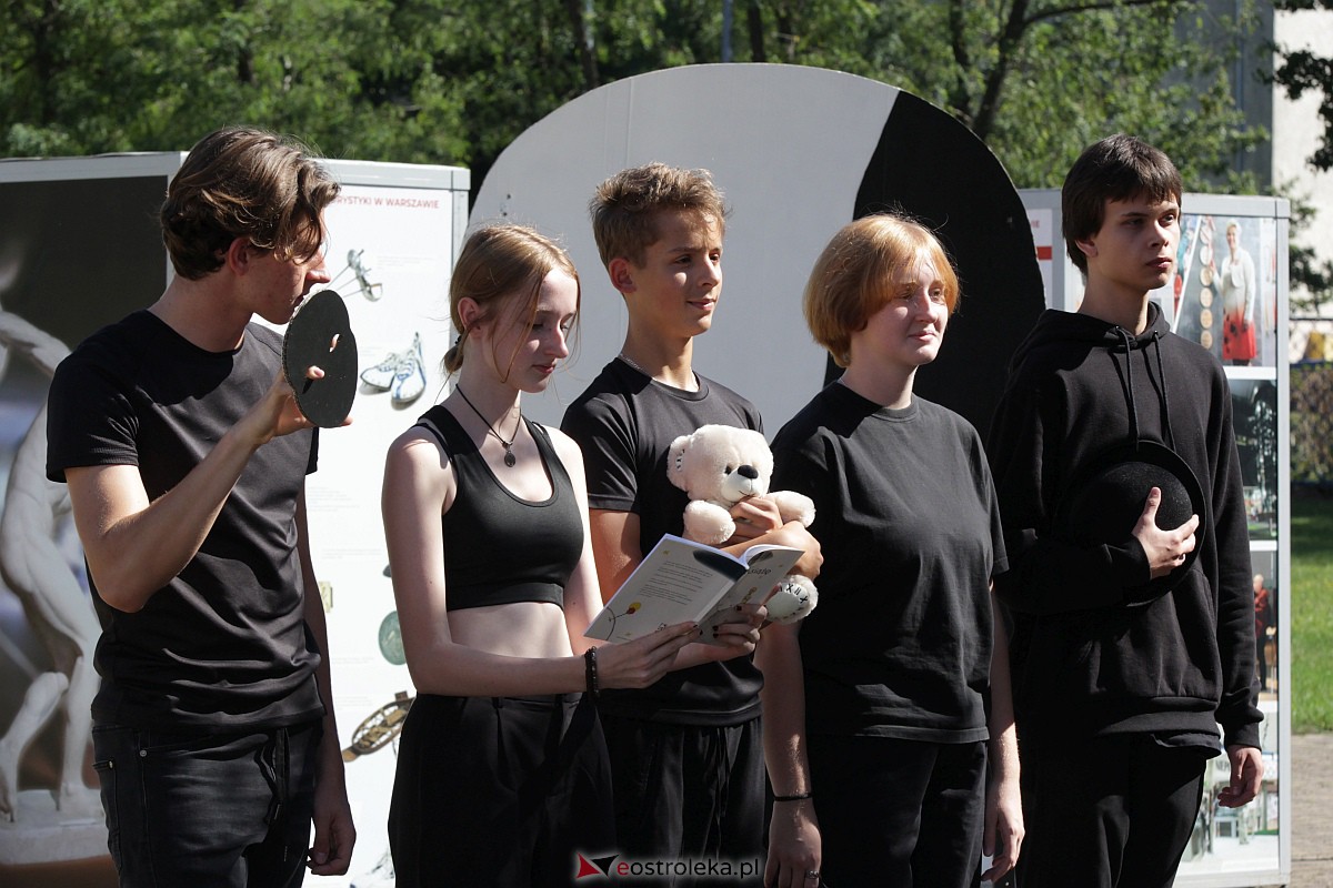 InQbator 2023. Akcja Duża Przerwa w I LO [05.09.2023] - zdjęcie #9 - eOstroleka.pl