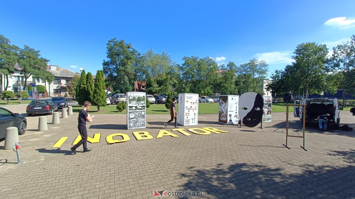 InQbator 2023. Akcja Duża Przerwa w I LO [05.09.2023] - zdjęcie #4 - eOstroleka.pl