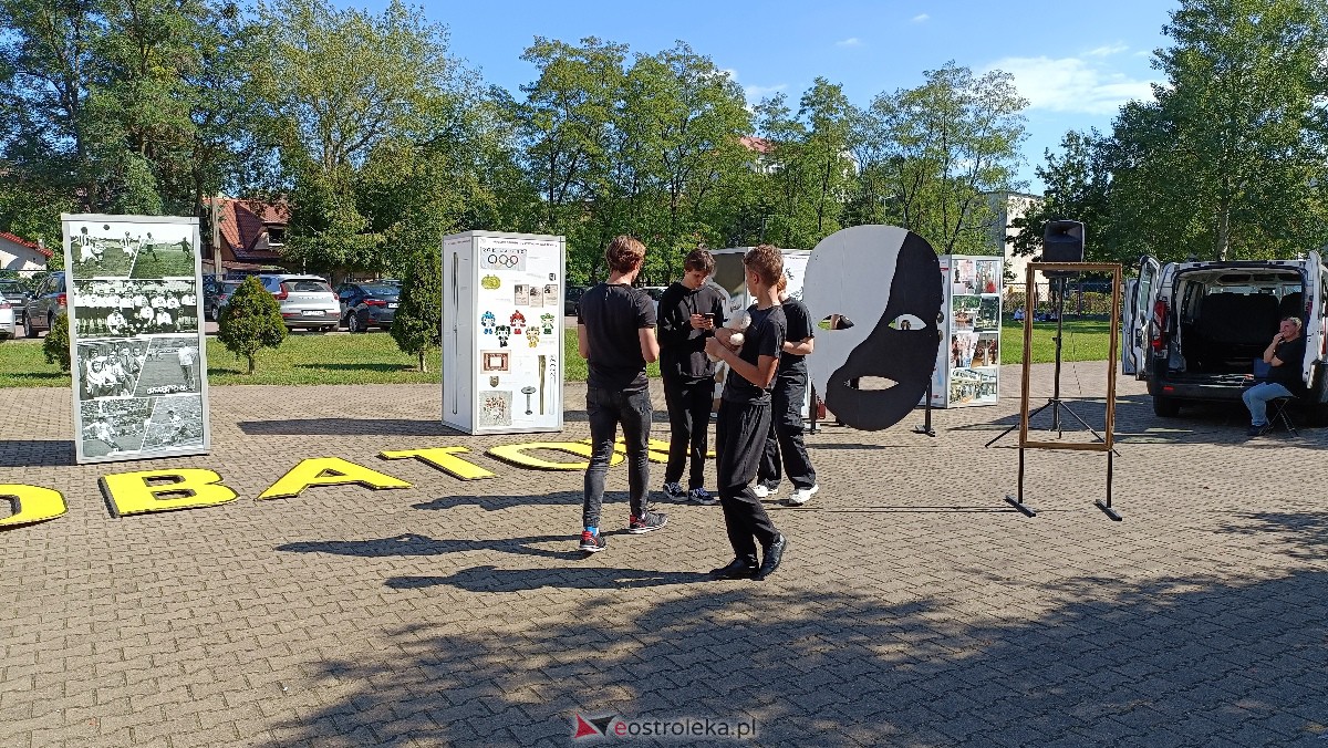 InQbator 2023. Akcja Duża Przerwa w I LO [05.09.2023] - zdjęcie #2 - eOstroleka.pl