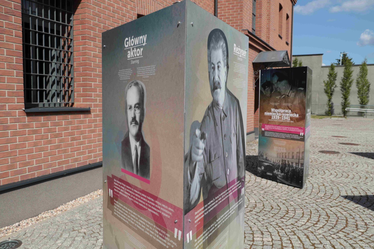 Wystawa Pakt zbrodniarzy w Muzeum Żołnierzy Wyklętych w Ostrołęce - zdjęcie #4 - eOstroleka.pl