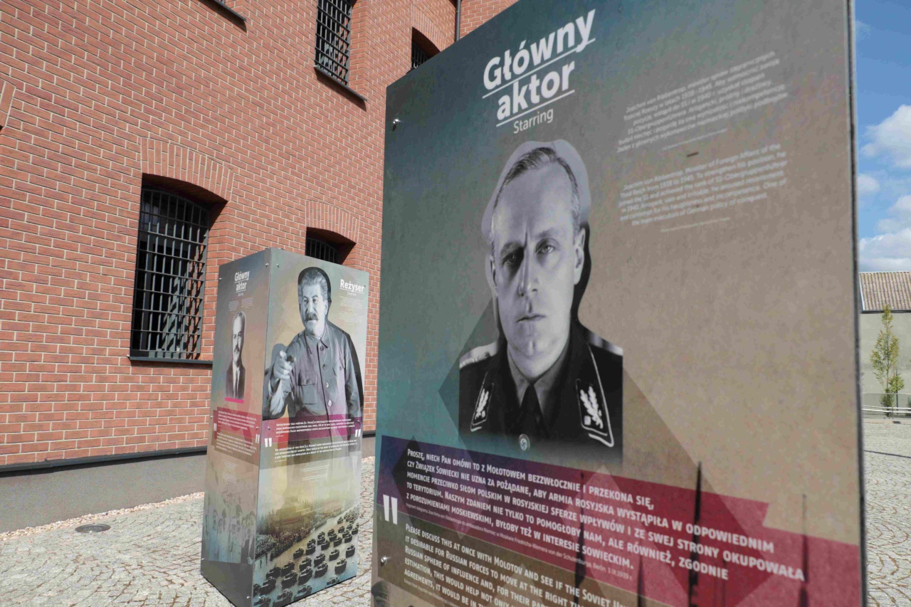 Wystawa Pakt zbrodniarzy w Muzeum Żołnierzy Wyklętych w Ostrołęce - zdjęcie #8 - eOstroleka.pl