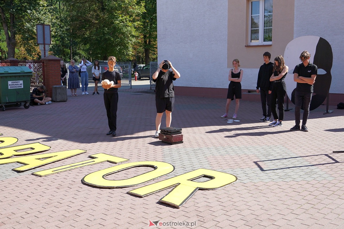 InQbator 2023. Akcja Duża Przerwa w ZSZ 1 i ZSZ 4 [6.09.2023] - zdjęcie #12 - eOstroleka.pl