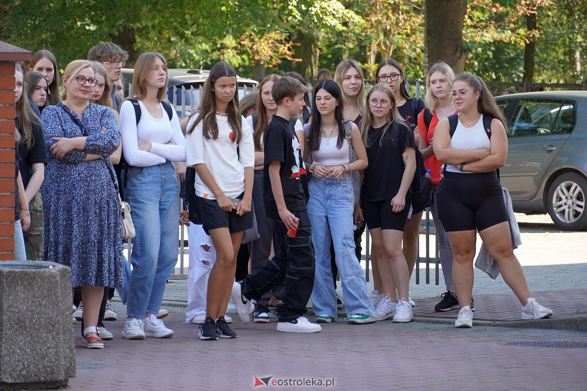 InQbator 2023. Akcja Duża Przerwa w ZSZ 1 i ZSZ 4 [6.09.2023] - zdjęcie #7 - eOstroleka.pl